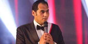تكريم أنور الكموني لاعب التنس المصري  في «الكرة الكبرى للأمراء» بلندن ـ موقع الآن نيوز