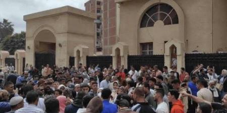 إبراهيم عيسى: نقيب الصحفيين تصرّف بمسئولية في قضية طفل دمنهور ـ موقع الآن نيوز