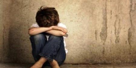 والدة ضحية واقعة دمنهور: ياسين نام أثناء الجلسة وكان مرعوبًا من الزحام - موقع الآن نيوز