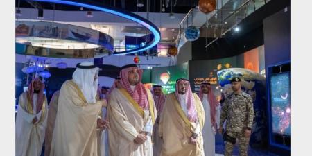 وزير الداخلية يطلع على منشآت مركز القصيم العلمي في عنيزة - موقع الآن نيوز