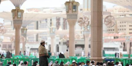 خطيب المسجد النبوي يكشف عن أكثر الناس تعاسة وانتكاسة.. تعرف عليهم ـ موقع الآن نيوز