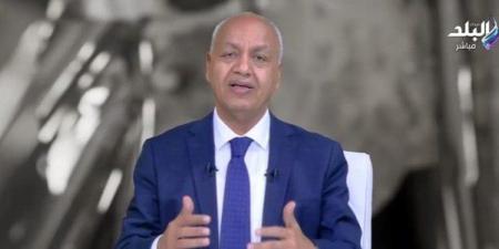 مصطفى بكري بعد قصف إسرائيل لـ سوريا: مصر واقفة على رجلها بسبب جيشها - موقع الآن نيوز