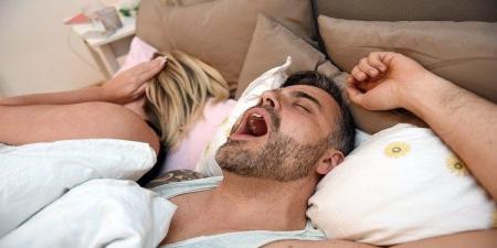 احذر هذه العادة الليلية.. قد تكشف سرًّا خطيرًا عن صحتك - موقع الآن نيوز
