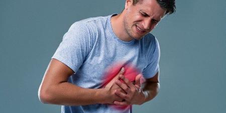أعراض جلطة القلب.. ماذا يشعر المريض أثناء حدوثها؟ ـ موقع الآن نيوز