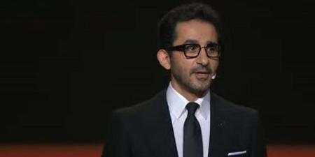أحمد حلمي يعزي كارول سماحة في وفاة زوجها وليد مصطفي ـ موقع الآن نيوز