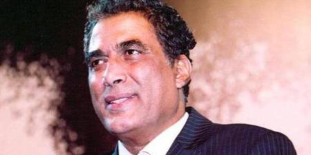 محمد عشوب يكشف لأول مرة محاولة أحمد زكي للزواج من وردة الجزائرية.. فيديو ـ موقع الآن نيوز