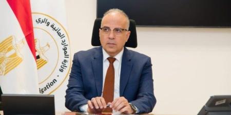 وزير الري يتابع أعمال تطهير الترع بالمنوفية - موقع الآن نيوز