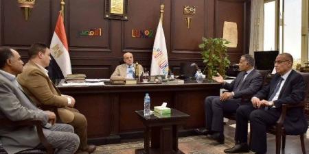 محافظ الأقصر يستقبل أمانة وفد حزب أبناء مصر بالمحافظة ـ موقع الآن نيوز