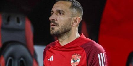 الأهلي يخاطب اتحاد الكرة لقيد علي معلول في قائمته بكأس العالم للأندية - موقع الآن نيوز