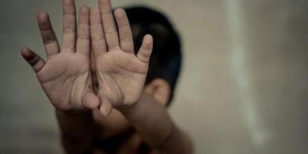 صرخته نجدته من مصير مفجع.. التحقيق مع المتهم بمحاولة الاعتداء على طفل بالهرم - موقع الآن نيوز