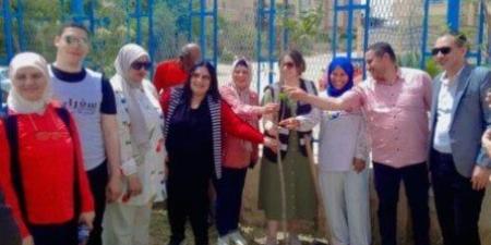 زراعة ٢٠٠ شجرة بشاطئ التعاون بالإسماعيلية ضمن مبادرة "اتحضر للأخضر'" - موقع الآن نيوز