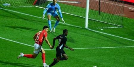 التعادل الإيجابي 1-1 يحسم الشوط الأول بين الأهلي والبنك في الدوري «فيديو» - موقع الآن نيوز