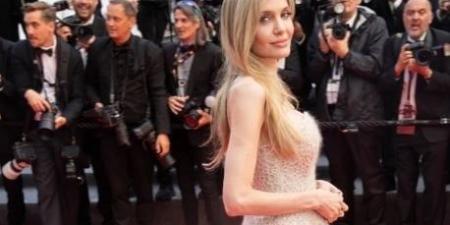 بعد مشاركتها في مهرجان كان السينمائي.. أنجلينا جولي تتصدر التريند - موقع الآن نيوز