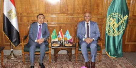 محافظ القليوبية يستقبل سفير كازاخستان لبحث آفاق التعاون وتوأمة المدن - موقع الآن نيوز