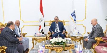بحجم استثمارات 42.2 مليون يورو.. محافظ قنا يبحث مع وفد بنك التنمية الألماني دعم مشروعات المياه والصرف الصحي ضمن برنامج IWSP2 - موقع الآن نيوز