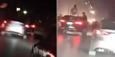 عرضوا حياة المواطنين للخطر.. القبض على قائدي 3 سيارات في حفل زفاف بالشرقية| فيديو ـ موقع الآن نيوز