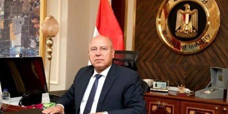 كامل الوزير: الصناعة والنقل تُطوران إطار عمل يدعم الاستثمار بالتكنولوجيا النظيفة والطاقة المتجددة - موقع الآن نيوز