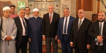 رئيس جامعة الأزهر ومحافظ الغربية يفتتحان مسجدا بالجهود الذاتية .. صور ـ موقع الآن نيوز