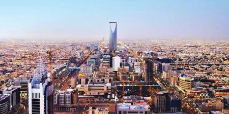 وزير الاقتصاد: الأنشطة غير النفطية سجلت مستويات قياسية في 2024 - موقع الآن نيوز