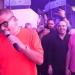 بـ «لوك جديد».. عمرو دياب يشعل حماس جمهوره في حفل دبي - موقع الآن نيوز