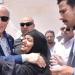 لفتة إنسانية.. محافظ الأقصر يزور سيدة الميكروباص ويلبي دعوتها ـ موقع الآن نيوز