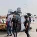 انقلاب سيارة ربع نقل على الطريق الدائري باتجاه المريوطية - موقع الآن نيوز