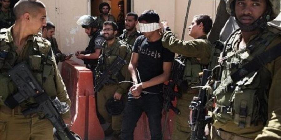 الاحتلال الإسرائيلي يعتقل 15 فلسطينيا بالضفة الغربية خلال الليلة الماضية - الآن نيوز