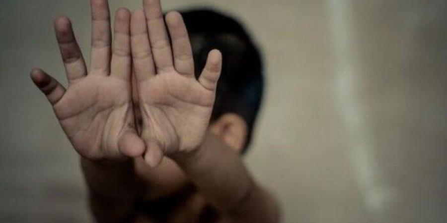 «شجاعة الأم» فجرت القضية.. مأساة الطفل ياسين من «هتك العرض» إلى «الحكم الرادع» - موقع الآن نيوز