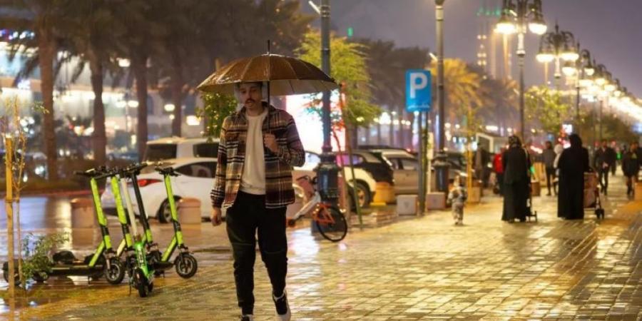الأماكن والمواعيد.. أمطار متوسطة على أجزاء من منطقة الرياض - موقع الآن نيوز