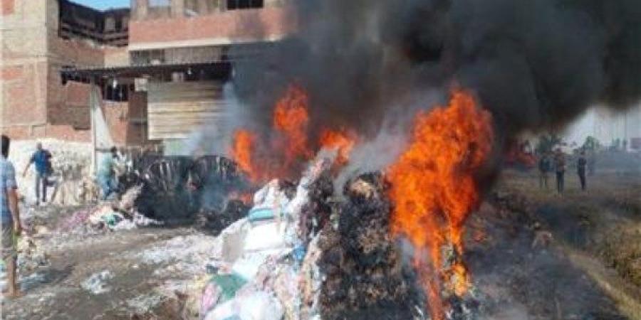 إخماد حريق هائل بمصنع قطن في سمنود  .. صور ـ موقع الآن نيوز