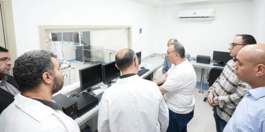 تجهيزات عالمية ورعاية متكاملة.. محافظ أسيوط يشهد التشغيل التجريبي لوحدة قسطرة القلب - موقع الآن نيوز