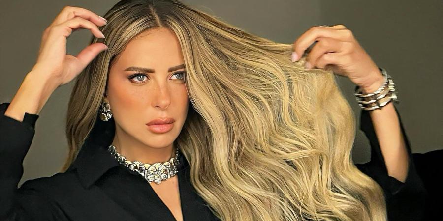 ملابس رياضية .. ريم مصطفى تستعرض رشاقتها ـ موقع الآن نيوز