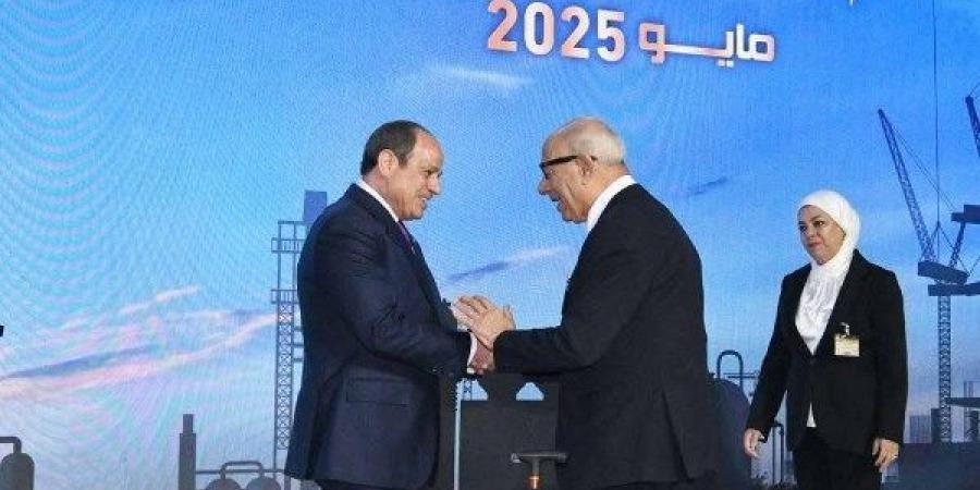 «الجندي»: الأفندي نموذج مشرف للعمل النقابي وتكريمه من الرئيس وسام على صدر الغربية ـ موقع الآن نيوز