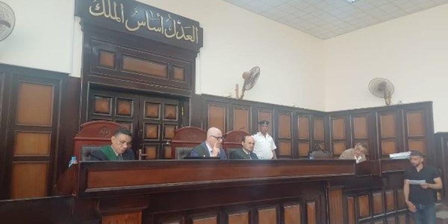 صفّوه بـ26 طلقة.. رئيس جنايات أسيوط قبل إحالة المتهمين للمفتي: المحكمة ترد العدول إلى أهله ـ موقع الآن نيوز