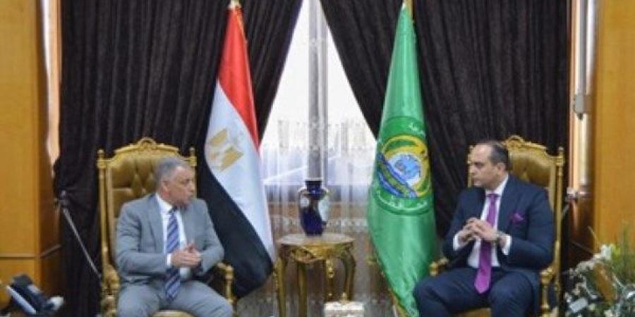 محافظ الإسماعيلية يلتقي رئيس الهيئة العامة للرعاية الصحية ـ موقع الآن نيوز