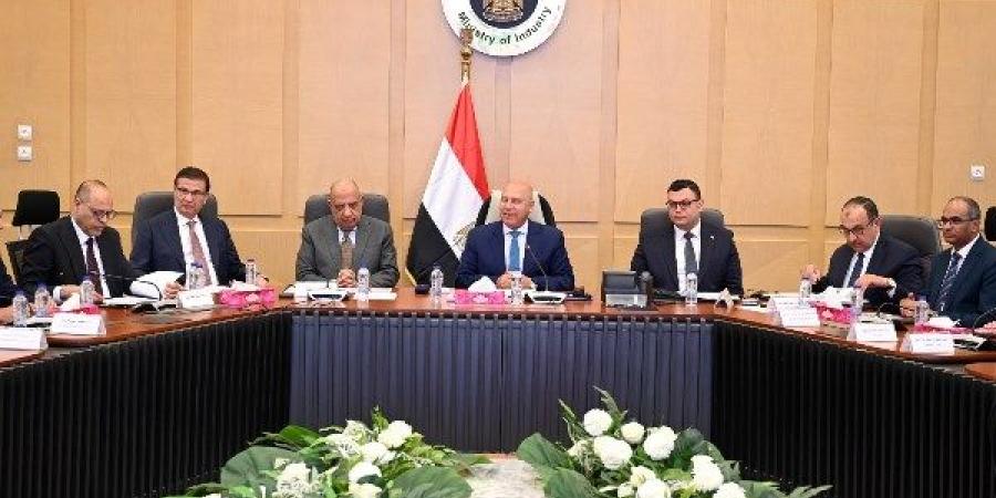 المجموعة الوزارية للتنمية الصناعية تضع معايير جديدة لحساب حوافز تصنيع السيارات ـ موقع الآن نيوز