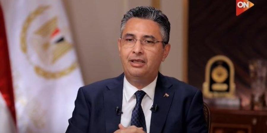 وزير التموين يبحث مع رئيس الزيوت المستخلصة سبل تعزيز الإنتاج و استقرار في السوق المحلي ـ موقع الآن نيوز