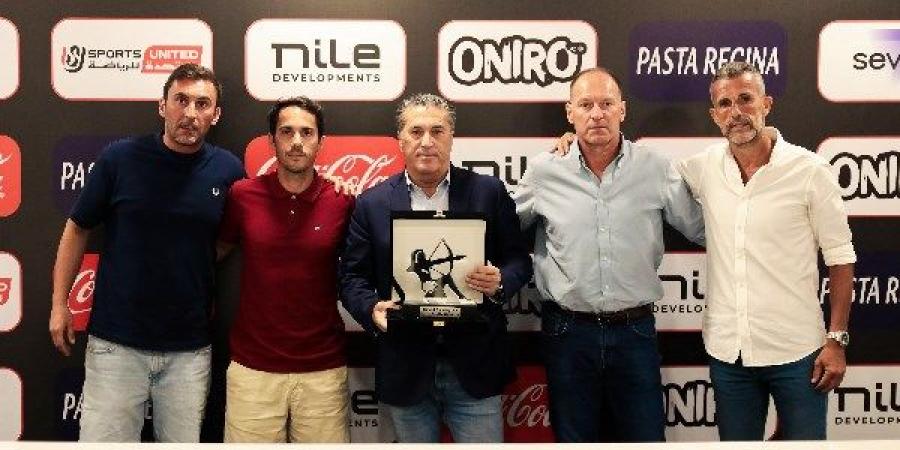 مجلس الزمالك يكرم جوزيه بيسيرو قبل رحيله ـ موقع الآن نيوز