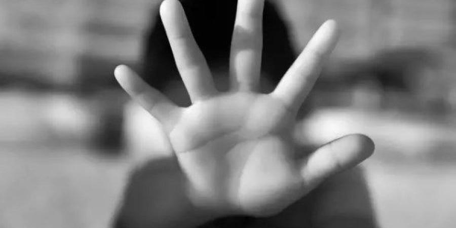 طالب جامعي يهتك عرض صغير في مدينة ١٥ مايو ـ موقع الآن نيوز