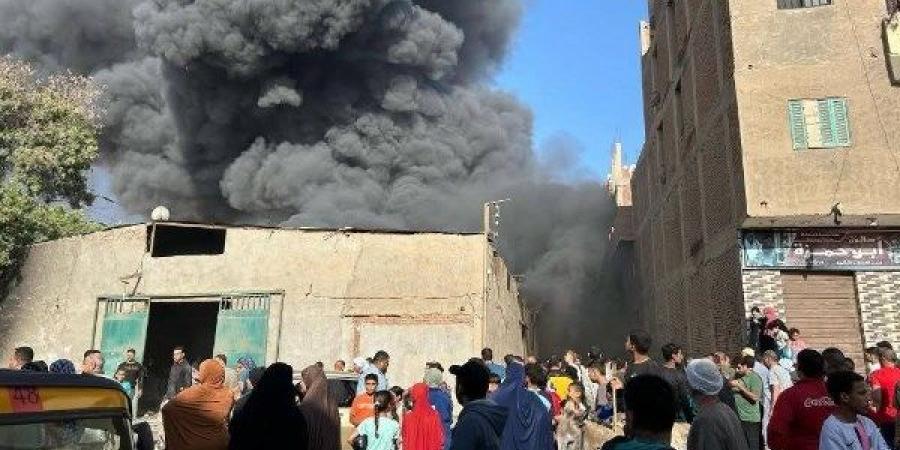 أخبار محافظة القليوبية| السيطرة على حريق شب فى مصنع بلاستيك.. ومندوب مبيعات يحاول إنهاء حياة شقيقته بسبب السحر ـ موقع الآن نيوز