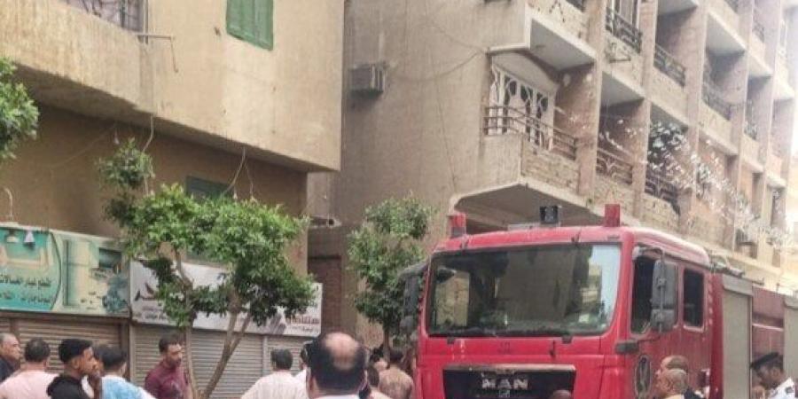 خسائر بالملايين.. ماس كهربائي يشعل النيران في مخزن أجهزة كهربائية بالمنيا - موقع الآن نيوز