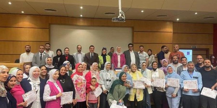 للاحتفال بيوم التمريض.. حماة الوطن يكرم الأطقم الطبية بمجمع سموحة ـ موقع الآن نيوز