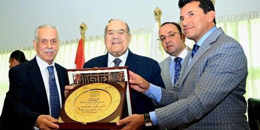 رئيس الشيوخ: الشباب هم شركاء حقيقيون في بناء الحاضر.. وليسوا فقط أمل المستقبل ـ موقع الآن نيوز