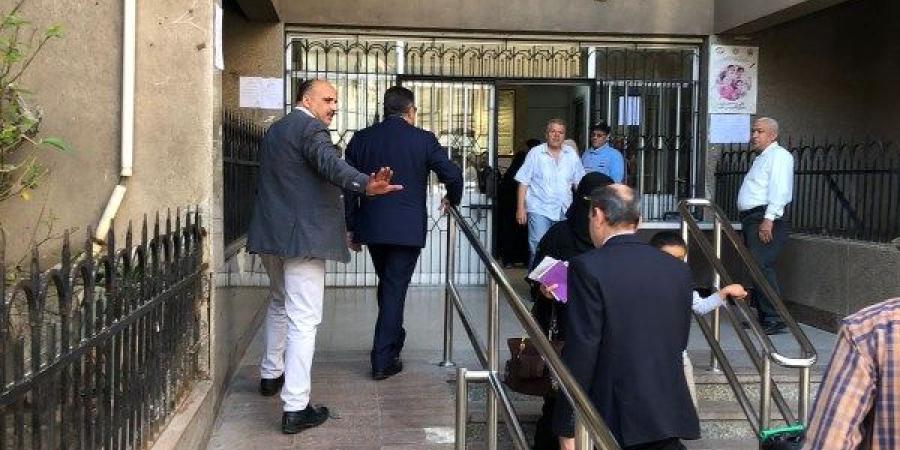 محافظ الدقهلية في زيارة لعيادة التأمين الصحي بالعباسي لمتابعة انتظام العمل ـ موقع الآن نيوز
