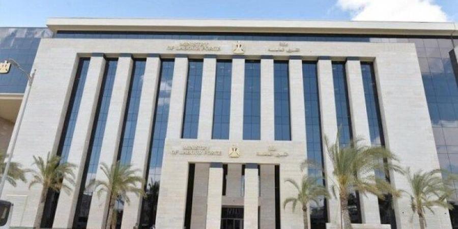 بسبب وظائف الأردن.. «العمل» تُحذر الشباب من الوقوع في فخاخ النصابين - موقع الآن نيوز