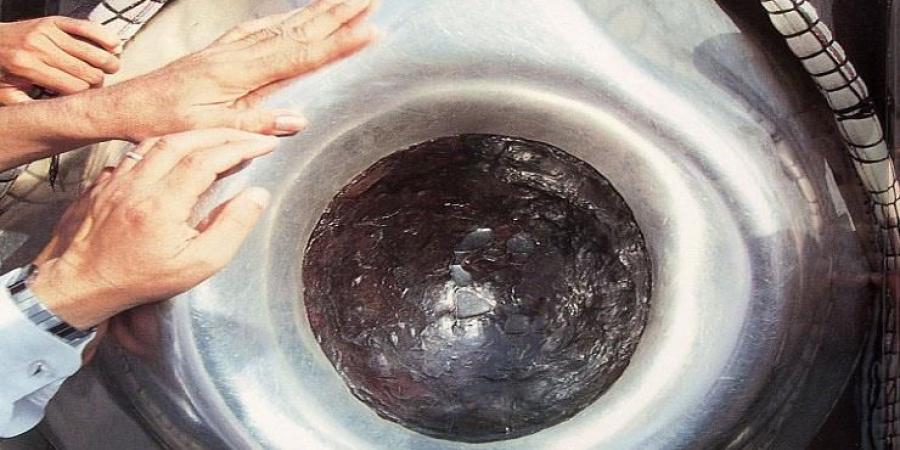 ثواب لمس ومسح الحجر الأسود في الحج.. الأزهر يكشف فضله ـ موقع الآن نيوز
