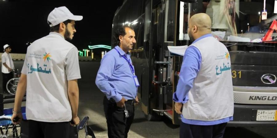 المتطوعون في منفذ الوديعة.. خدمات جليلة لحجاج بيت الله الحرام - موقع الآن نيوز