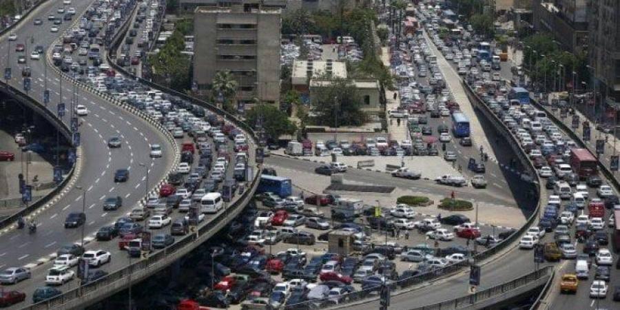 قبل ما تتحرك من بيتك.. خريطة الزحام المروري بطرق ومحاور القاهرة والجيزة - موقع الآن نيوز